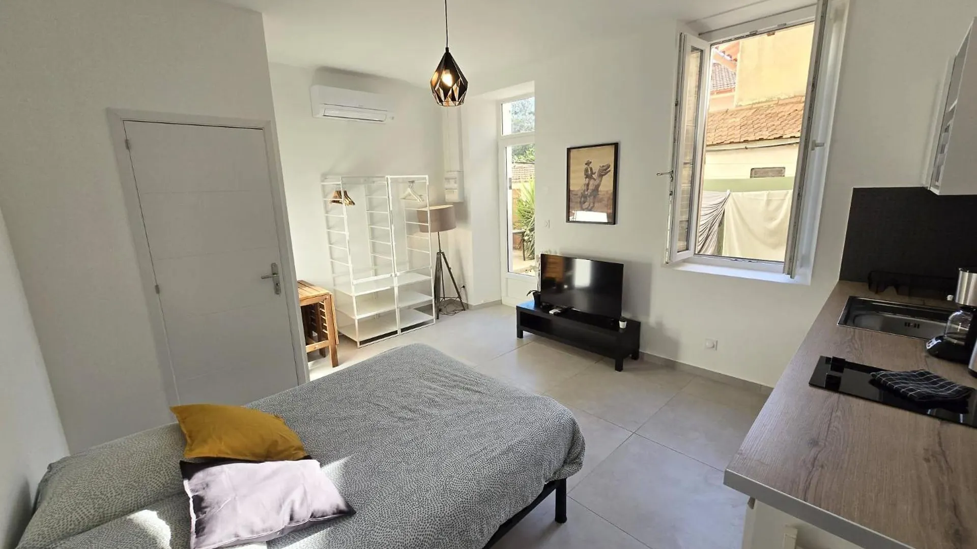 Gregbnb - Studio 23M2 - Climatise -10Min Gare - 5 Τουλόν